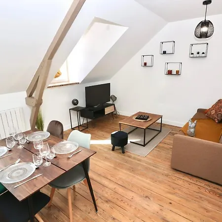 Apartment Napoleon Gare 8 T2 Dernier Etage Bylocly
